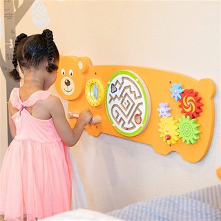 Wall toy bear